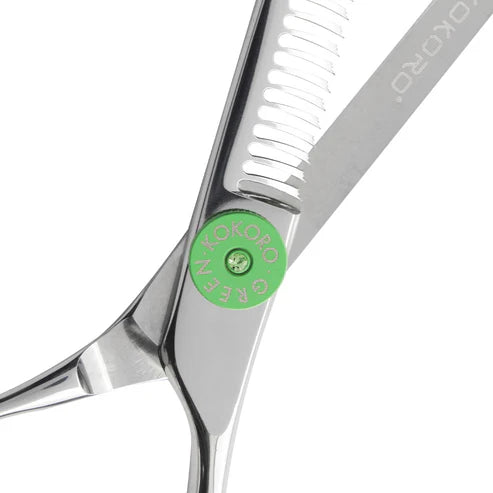 TIJERA PROFESIONAL KOKORO GREEN DE TEXTURA 5.5
